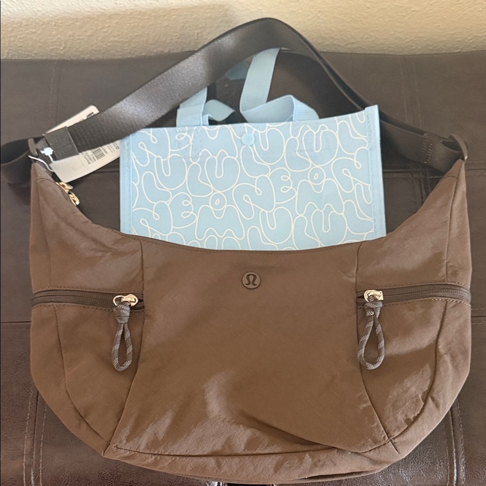 Lululemon Brown walnut crunch gold sling 6L Crossbody Bag
